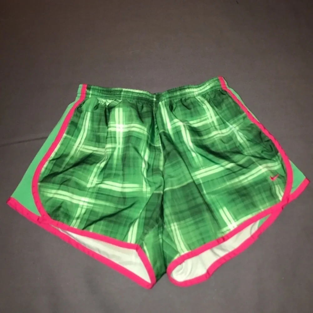 ❤️Nike - Green & Pink Plaid Athletic Running Shorts - Youth XL (Fits Women's S)
